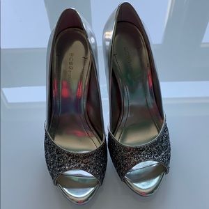 NWOT Peeped toe heels!